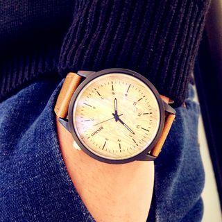 Wooden Dial Strap Watch