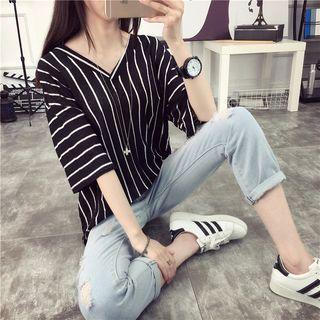 Stripe V-neck Elbow-sleeve T-shirt