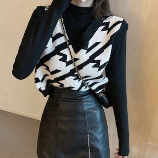 Long-sleeve Mock-neck T-shirt / Pattern Sweater Vest / Set