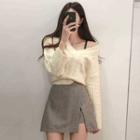V-neck Cropped Sweater / Mini A-line Skirt / Set