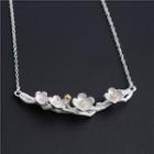 Floral Necklace Silver - One Size