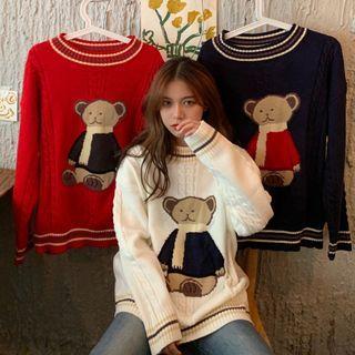Bear Print Cable Knit Sweater