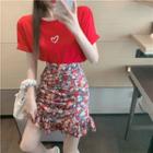 Floral Print Mini Skirt / Short-sleeve Heart Print T-shirt