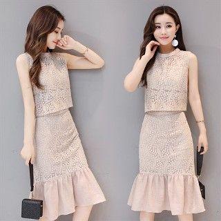 Set: Sleeveless Lace Top + Sheath Dress