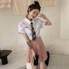 Short-sleeve Shirt / A-line Skirt / Neck Tie