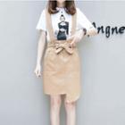 Set: Printed Short-sleeve T-shirt + Suspender Skirt