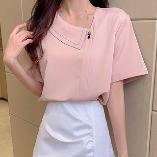 Short-sleeve Skew Neckline Blouse