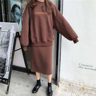 Set: Lettering Sweatshirt + Midi Skirt + Leopard Print Scarf