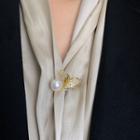 Faux Pearl Brooch Pin 1 Piece - Faux Pearl - White - One Size
