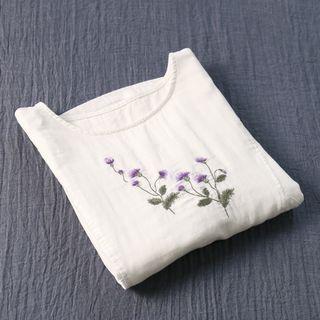 Floral Embroidered Short-sleeve T-shirt