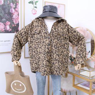 Leopard-print Loose-fit Shirt Jacket Khaki - One Size