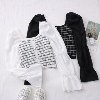Square-neck Plaid Crop Knit Top
