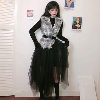 Long-sleeve T-shirt Dress / Sleeveless Plaid Paneled Mesh A-line Midi Dress