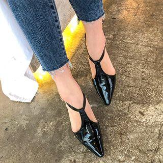Pointy-toe T-strap Patent Flats