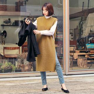 Round-neck Slit-side Long Knit Vest