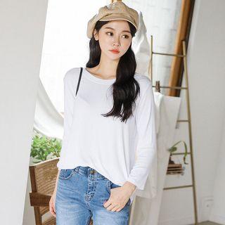 Round-neck Textured Ribbed T-shirt