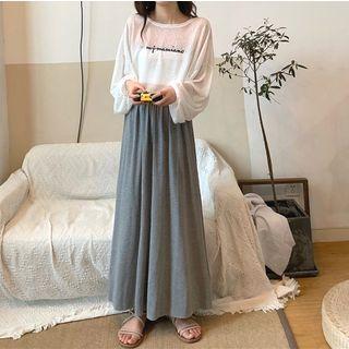 Lantern-sleeve Lettering Top / Suspender Maxi Skirt