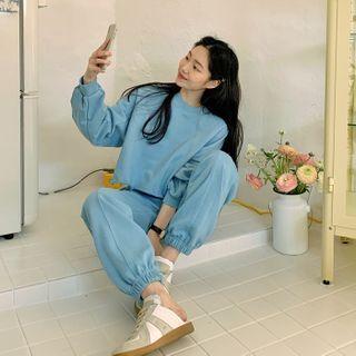 Setup Crop Sweatshirt