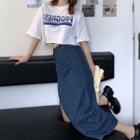 Lettering Short-sleeve T-shirt / Side-slit Midi Denim Straight-fit Skirt