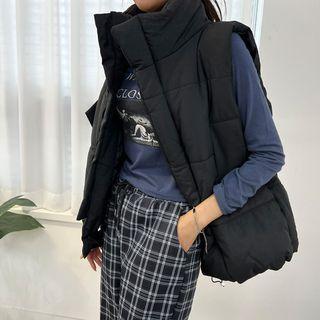 High-neck Padded Zip-up Vest Black - One Size