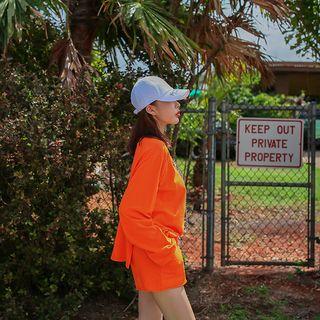 Running Set: Lace-up T-shirt + Sweat Shorts