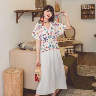 Short-sleeve V-neck Embroidered Midi A-line Dress