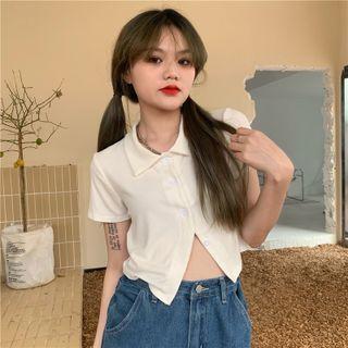 Short-sleeve Collared Button-up Blouse