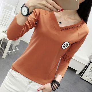 V-neck Lettering Long-sleeve T-shirt