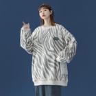 Long-sleeve Zebra Print Applique Sweatshirt