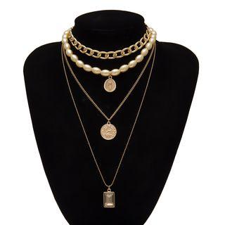 Faux Crystal Alloy Coin Pendant Faux Pearl Layered Choker Necklace