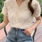 Short Sleeve Buttoned Lace Top