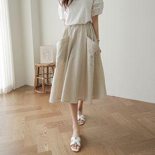 Line Blend Flared Long Skirt