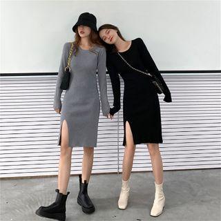 Long-sleeve Slit Sheath Knit Dress