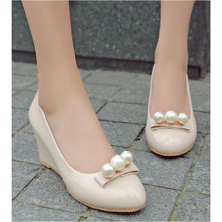 Faux Pearl Wedge Pumps