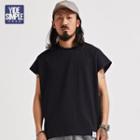 Loose-fit Sleeveless T-shirt