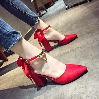 Back Bow Block Heel Pumps