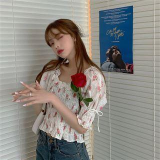 Short-sleeve Floral Print Smocked Top Flower - White - One Size