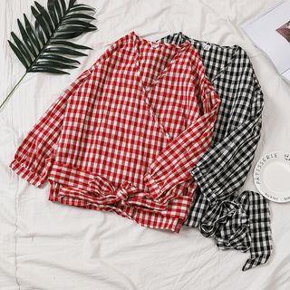 V-neck Check Wrapped Top
