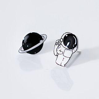 Non-matching 925 Sterling Silver Astronaut & Planet Earring S925 - 1 Pair - As Shown In Figure - One Size