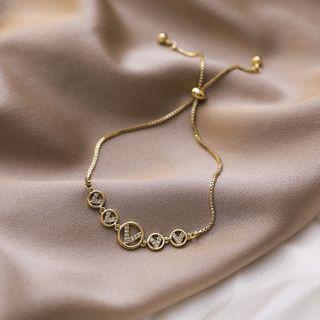 Alloy Letter V Bracelet 1 Pc - As Shown In Figure - One Size