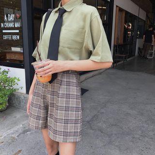 Short-sleeve Shirt / Plaid Wide Leg Shorts