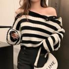 Off-shoulder Striped Knit Sweater Black&white - One Size