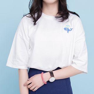 Whale Embroidered Elbow Sleeve T-shirt