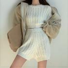 Fleece Hooded Zip Jacket / Cable Knit Sweater / Shorts