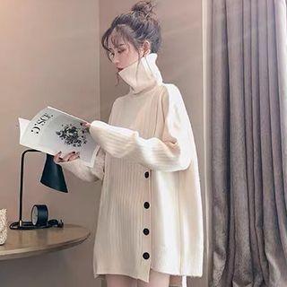 Turtleneck Buttoned Hem Sweater