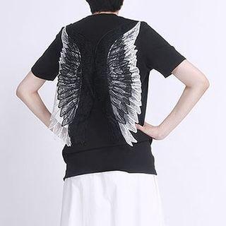Short-sleeve Wing-accent T-shirt