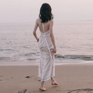 Halter-neck Lace Maxi A-line Dress
