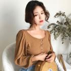 Long Sleeve Buttoned Knit Top