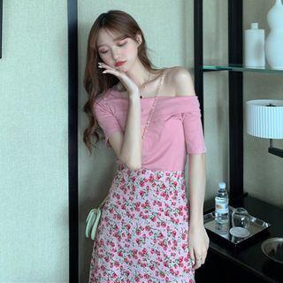 One-shoulder Short-sleeve Top / Floral Print Midi A-line Skirt