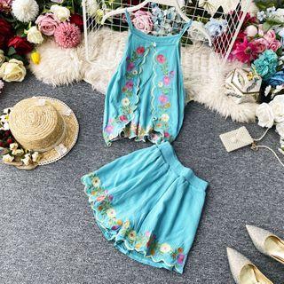 Set: Retro Floral Embroidered Camisole + Wide-leg Shorts